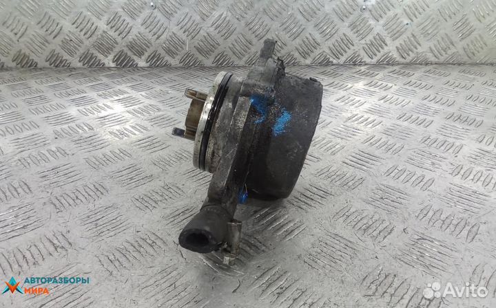 Насос вакуумный BMW 7 E65/E66/E67 рест. 2007