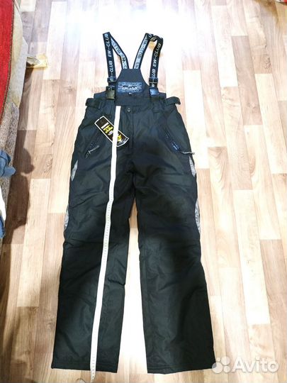 Горнолыжные штаны. Размер М. Женские, новые