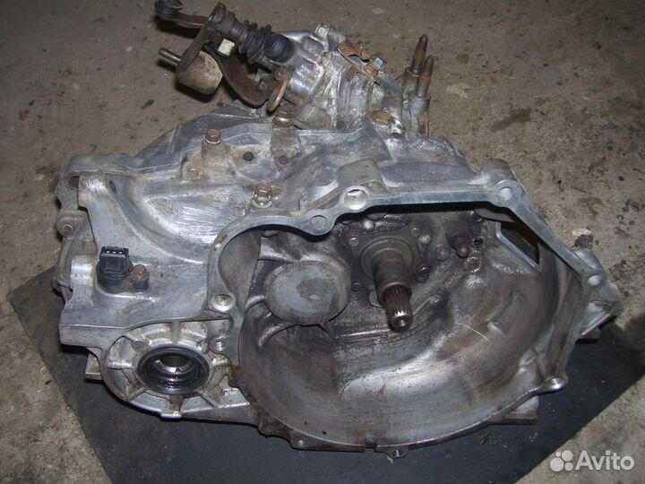 Митсубиси ланцер МКПП 1.3 4G13