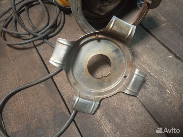 Водяной насос дренажный