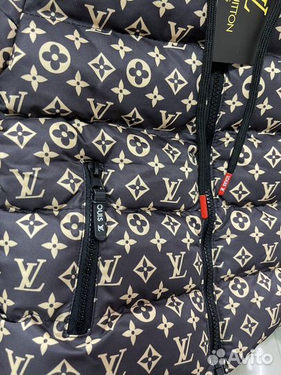 Демисезонная куртка LV уни