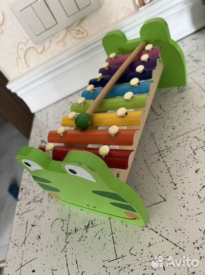 Развивающие игрушки