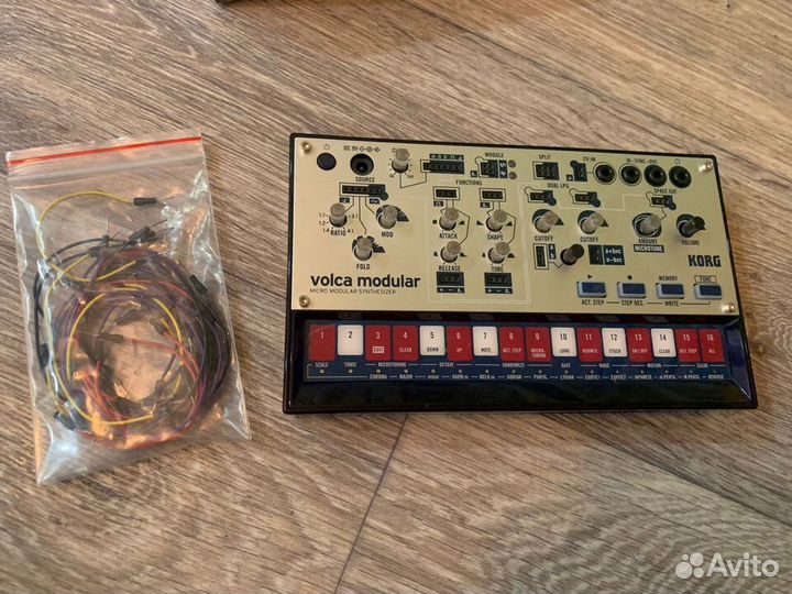 Синтезатор Korg Volca Modular