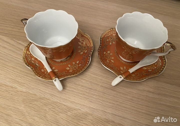 Фарфоровая чайная пара