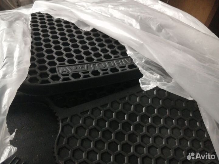 Коврики салона VW Polo сота комлект