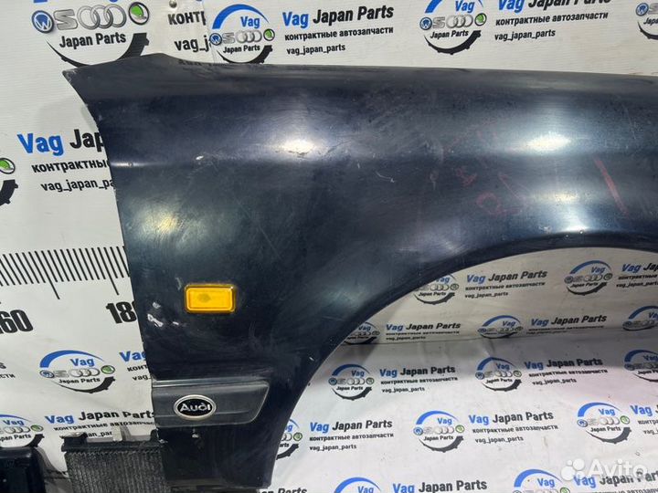 Крыло переднее правое Audi 100 AAR