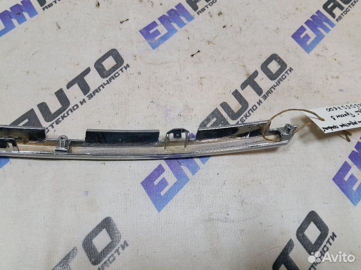 Молдинг решетки радиатора правый Хендай Туксон 3