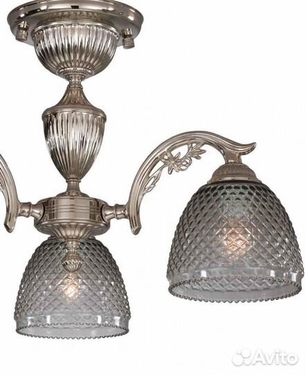 Люстра в спальню классика Италия