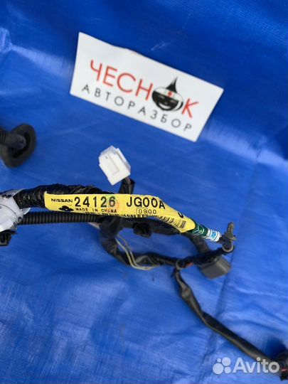 Проводка задней правой двери Nissan X-Trail T31