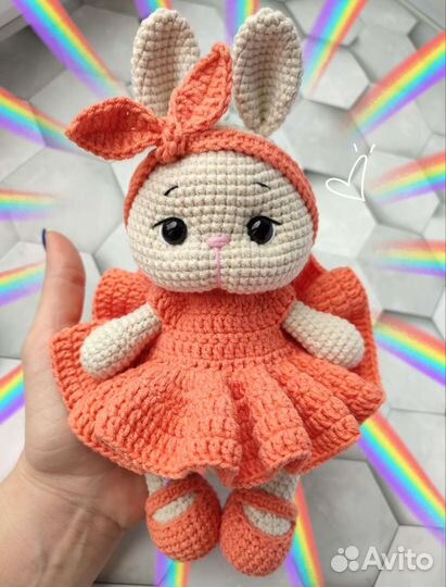 Вязаная зайка, зайчик вязаный