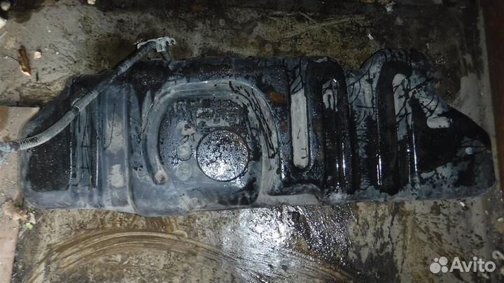 Бак топливный Toyota Land Cruiser Prado 120 2002