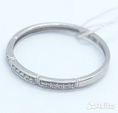 Золотое кольцо с камнем 18,5р