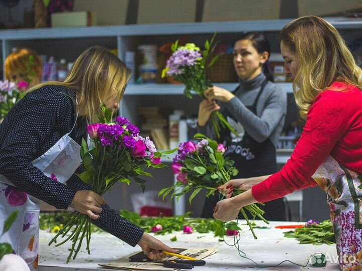 Флорист продавец цветов