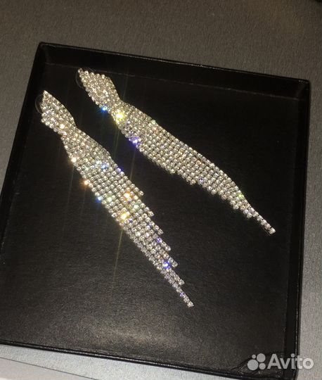 Длинные висячие серьги