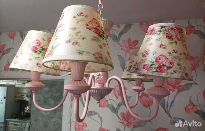 Люстра потолочная