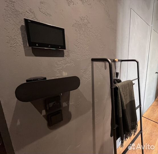 Вешалка для полотенец, одежды, сумок, шарфов