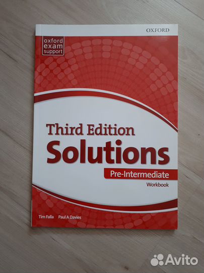 Solutions Pre-intermediate Workbook
