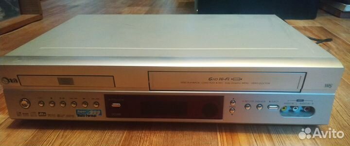 Видеомагнитофон DVD VHS LG DC368