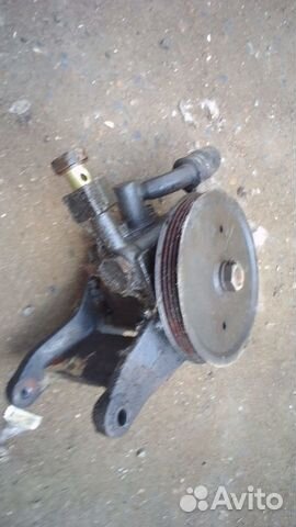 Насос гидроусилителя Nissan Prairie