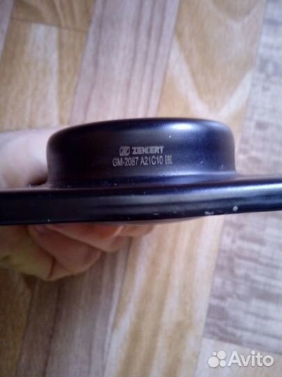 Опора амортизатора передние