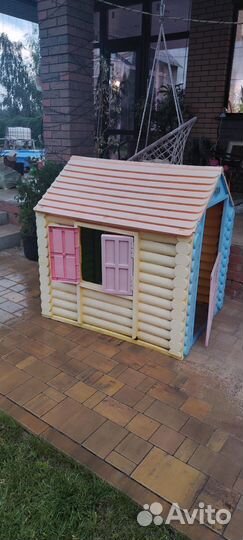 Детский игровой пластиковый домик