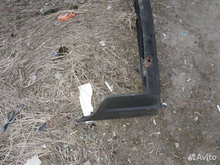 Бампер на ваз 21099