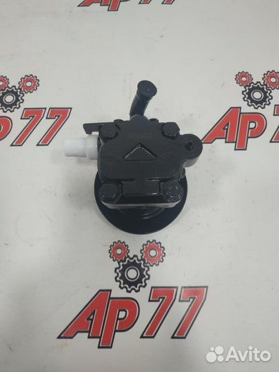 Насос гидроусилителя Mitsubishi L300 4D56 Mb501281