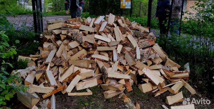 Дрова березовые. Колотые