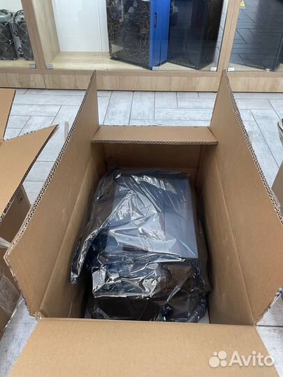 Асики майнеры Asic Antminer Bitmain L7 9050/9300Mh