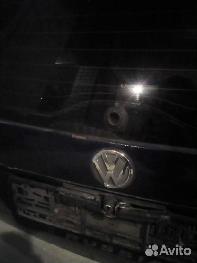 Дверь багажника