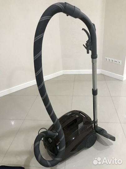 Моющий пылесос Thomas