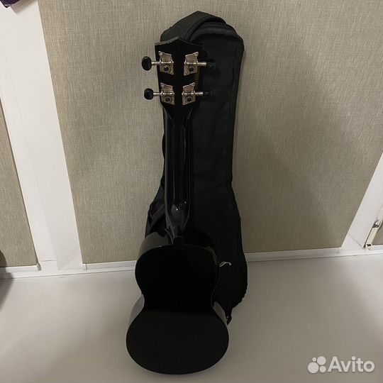 Гитара укулеле