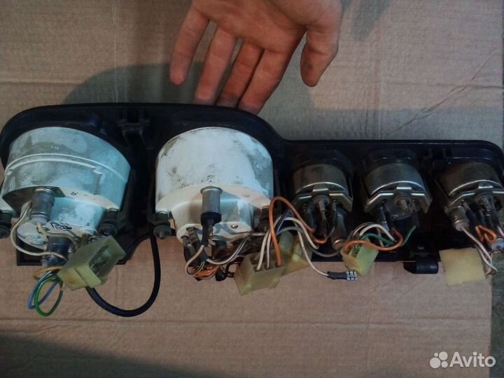 Приборная панельна ваз 2106 пробег 84683