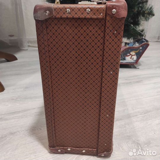 Чемодан Ретро большой времён СССР 70*40