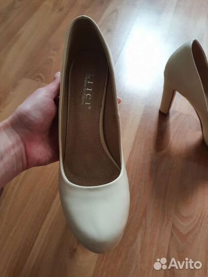 Туфли женские 39 размер