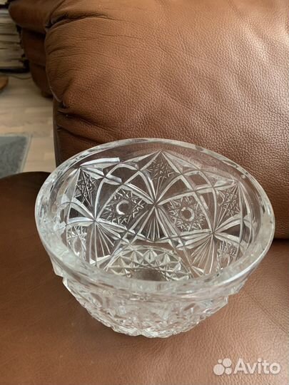 Хрустальная ваза