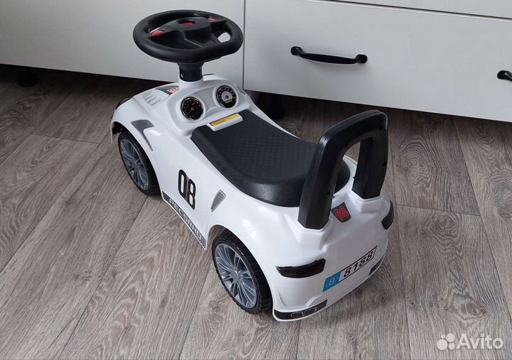 Детская машинка каталка новая