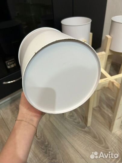 Кашпо с подставкой