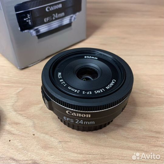 Объектив Canon EF-S 24mm 2.8 STM (53011)