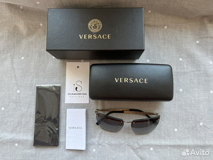 Солнцезащитные очки