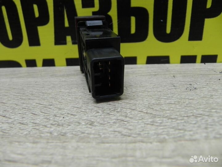 Кнопка аварийки Kia Cerato I/ Церато 1