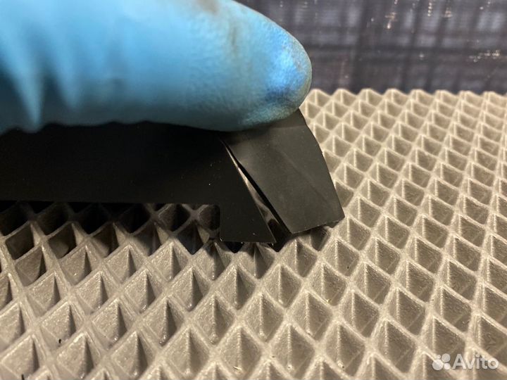 Воздуховод радиатора левый Audi Allroad C5 BES