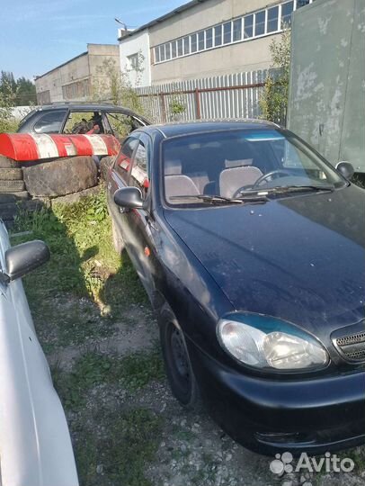 В разборе шевроле ланос 1.5