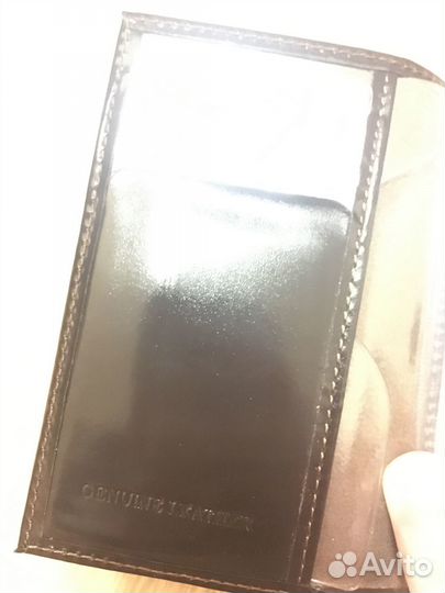 Универсальный чехол для документов