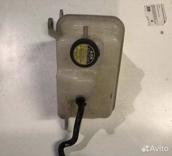 Toyota Land Cruiser Prado 120 бачок расширительный