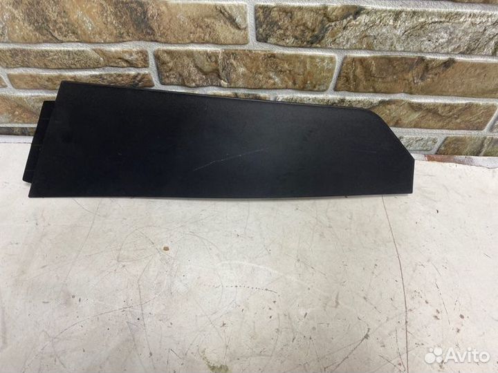 Накладка в салоне Volvo Xc90 2 2.0 dizel 2017