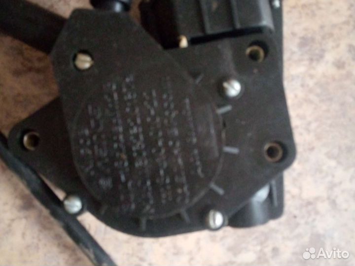 Электростеклоподьемник ваз