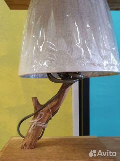 Лампа настольная