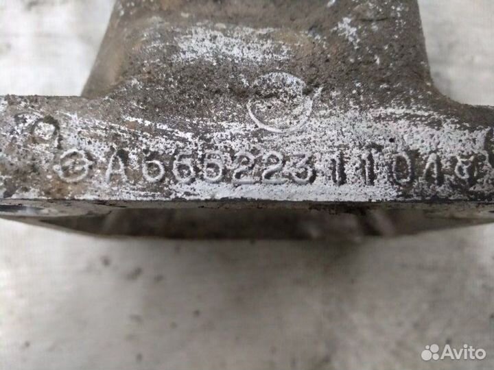 Кронштейн двигателя левый Ssangyong Kyron 1 D20DT