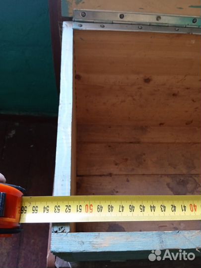 Деревянный ящик с крышкой